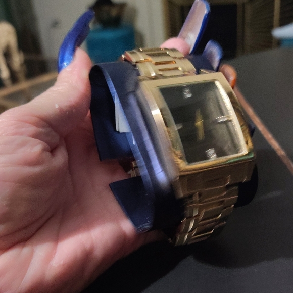 🆕 Gold Square Men's Watch - Picture 6 of 11